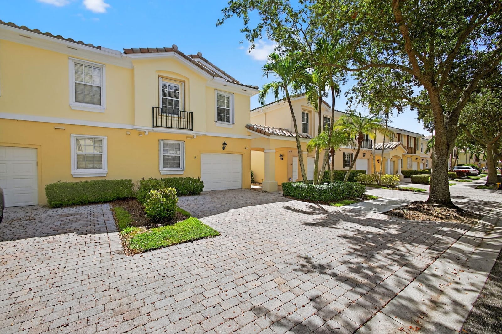 452 Capistrano Drive, Palm Beach Gardens, FL 33410 photo 4