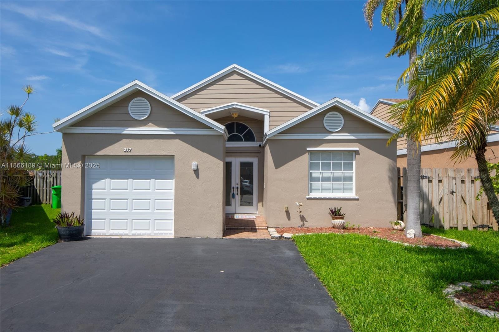 217 SW 159th Way, Sunrise, FL 33326