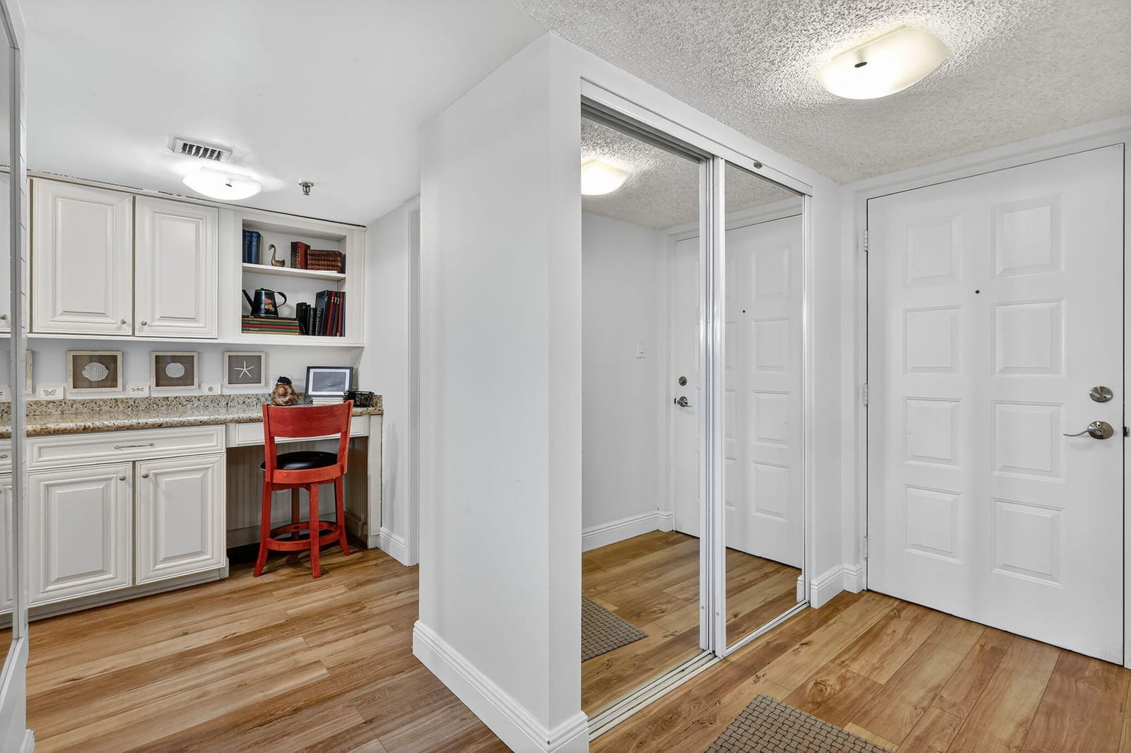 1915 Lavers Circle E207, Delray Beach, FL 33444