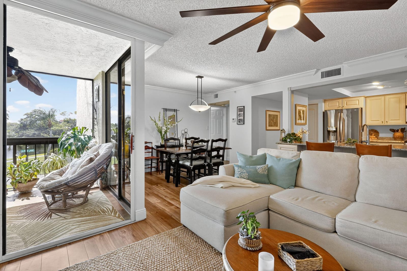 1915 Lavers Circle E207 — photo 10