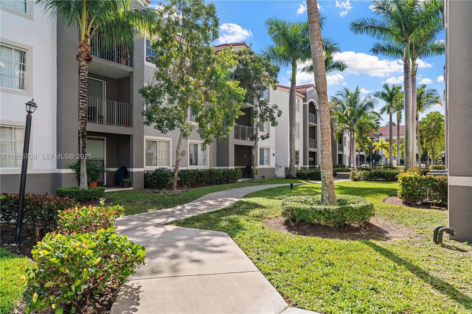 6851 SW 44th Street 106, Miami, FL 33155 photo 17