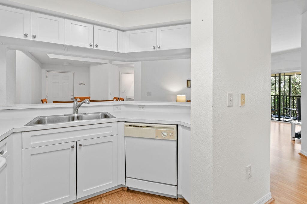 2727 Anzio Court 307 — photo 11
