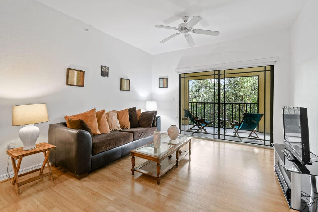 2727 Anzio Court 307 — photo 4
