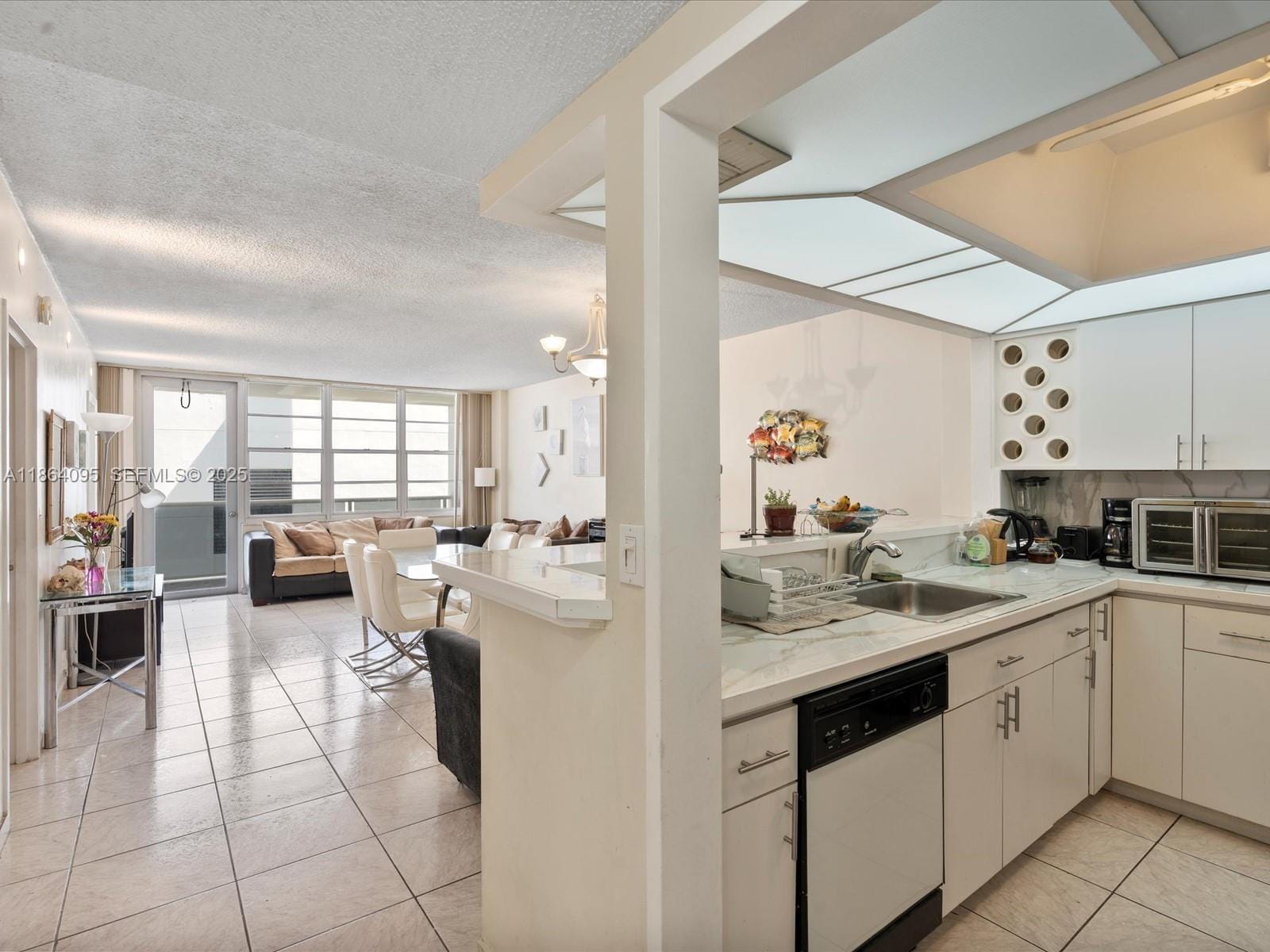 3725 S Ocean Drive 1207, Hollywood, FL 33019 photo 2