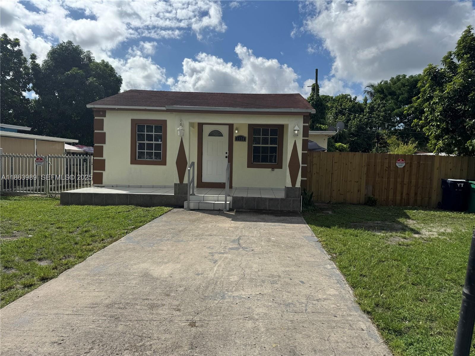 1178 NW 105th Terrace, Miami, FL 33150 photo 2