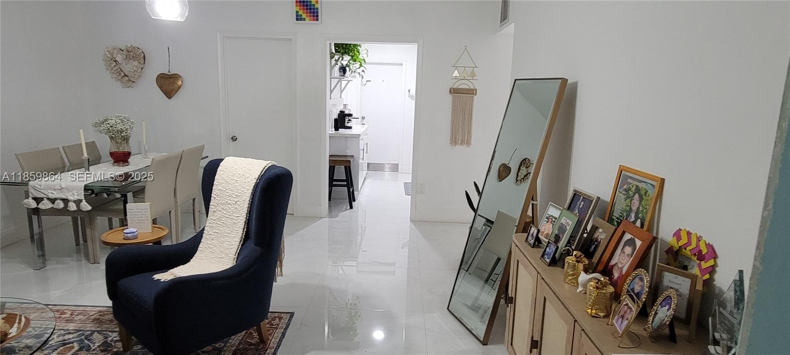 1265 Marseille Drive 31, Miami Beach, FL 33141, Miami Beach