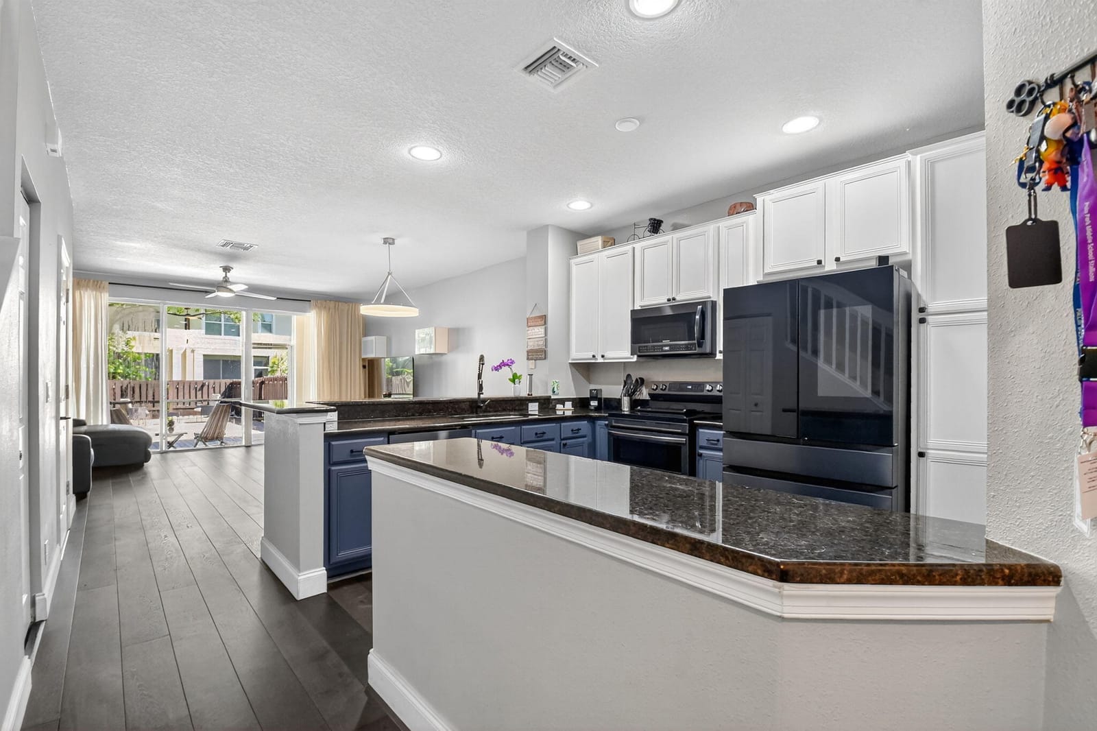 9663 Lago Drive — photo 5