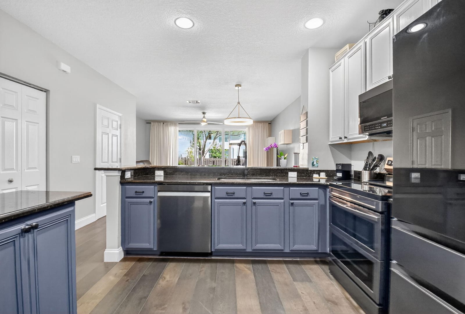 9663 Lago Drive — photo 6