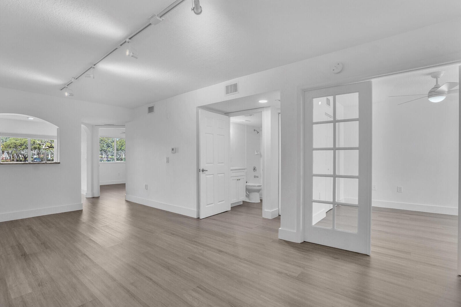 3474 Briar Bay Boulevard 103, West Palm Beach, FL 33411 photo 2