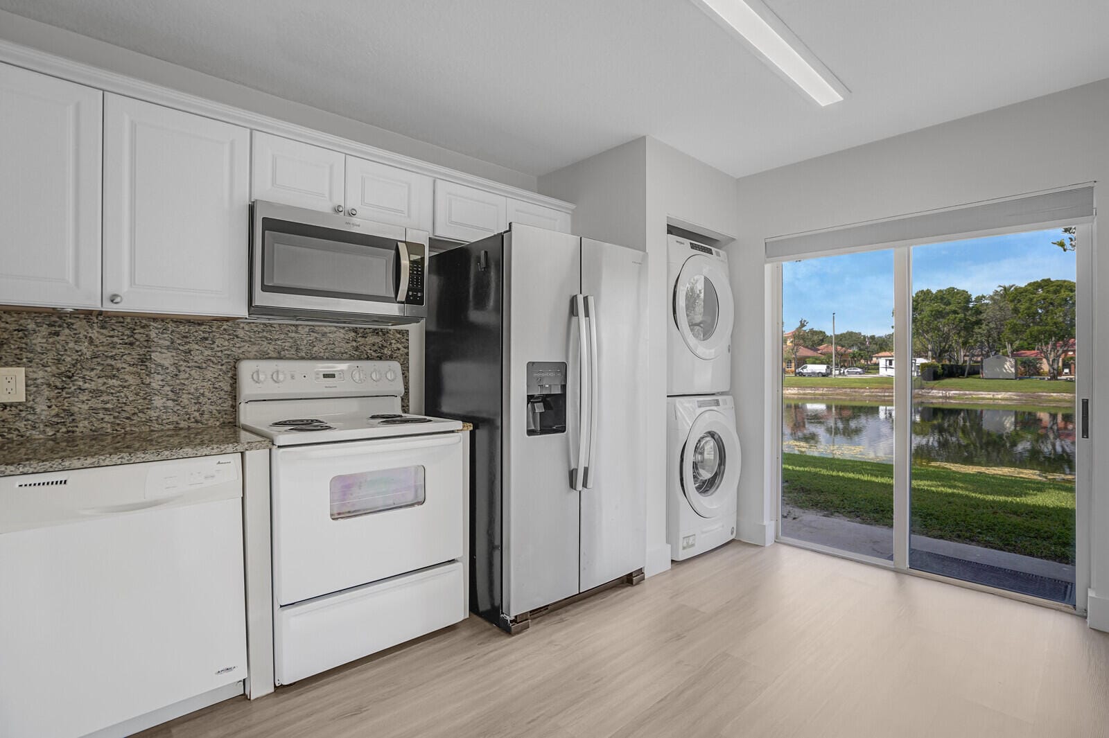3474 Briar Bay Boulevard 103, West Palm Beach, FL 33411 photo 3