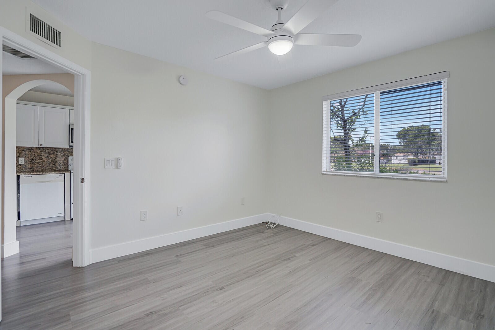 3474 Briar Bay Boulevard 103, West Palm Beach, FL 33411 photo 8
