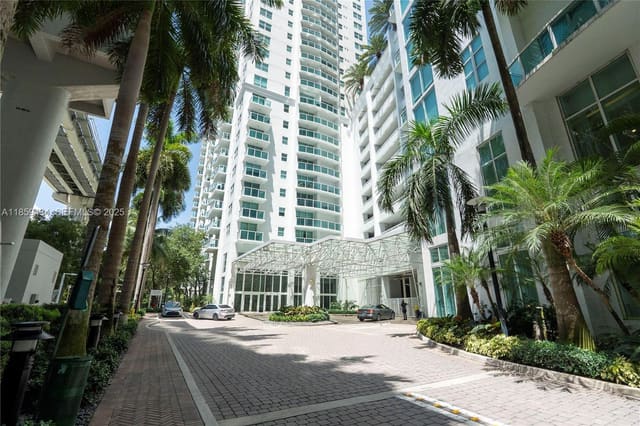 31 SE 5th Street 2610, sold in Brickell On The River N T, Miami, FL