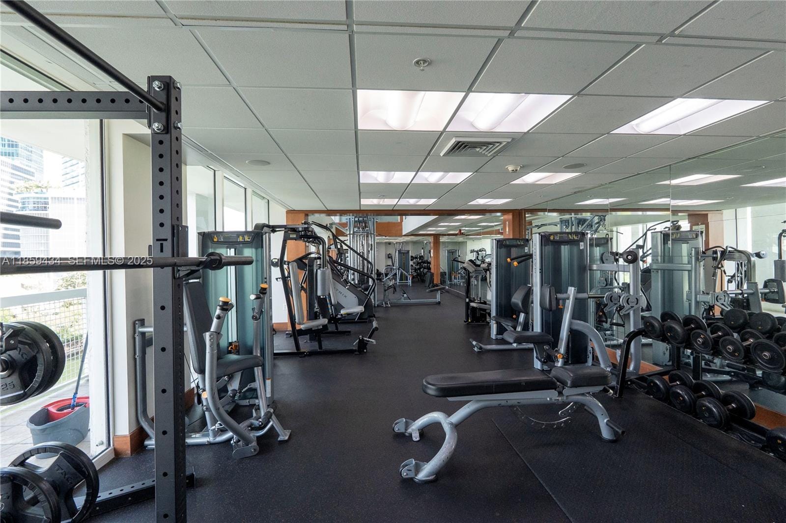 31 SE 5th Street 2610, Miami, FL 33131 photo 18