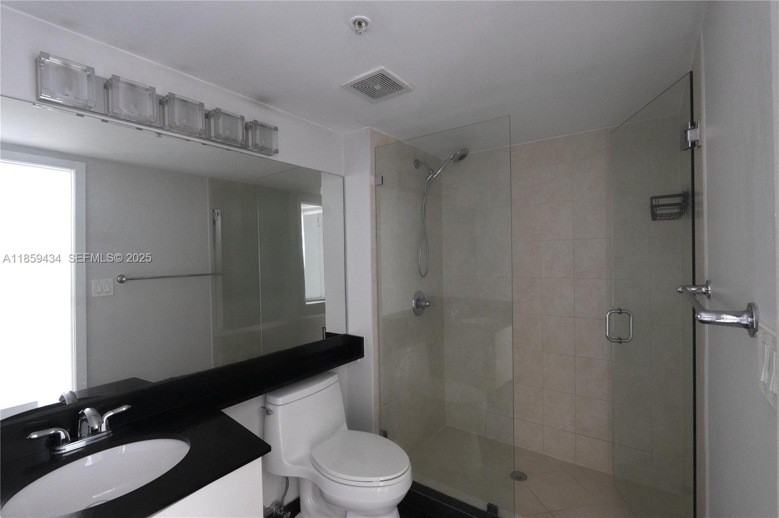 31 SE 5th Street 2610, Miami, FL 33131 photo 24