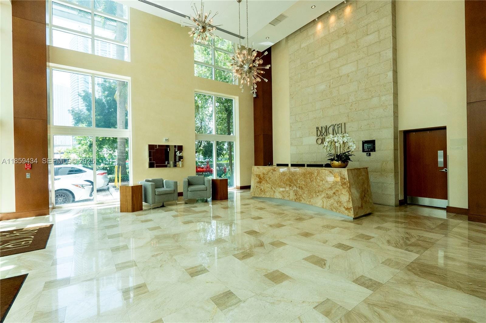 31 SE 5th Street 2610, Miami, FL 33131 photo 9