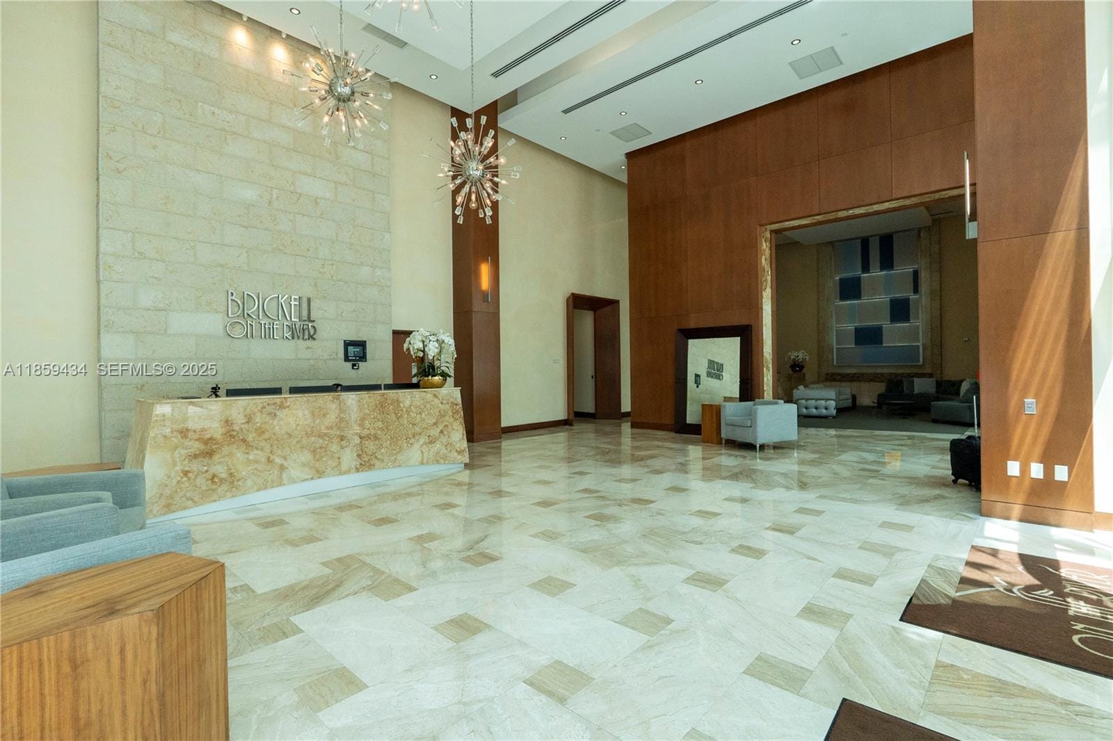 31 SE 5th Street 2610, Miami, FL 33131 photo 10