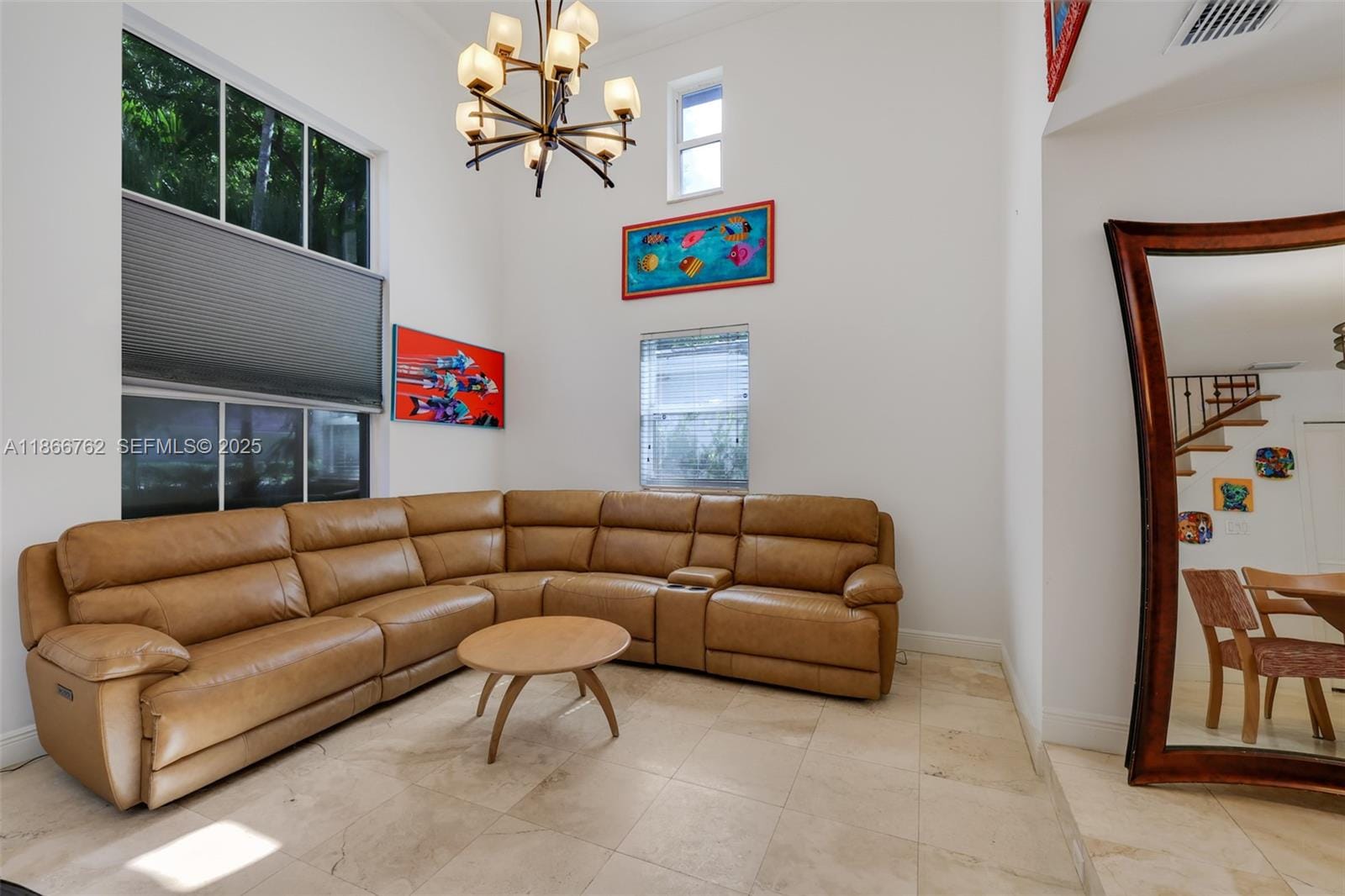 1426 Milan Avenue — photo 2