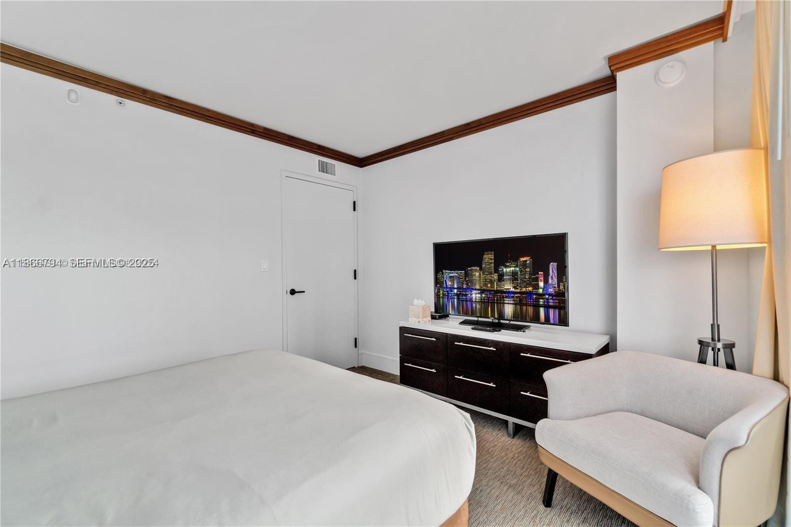 6801 Collins Avenue 818, Miami Beach, FL 33141 photo 19