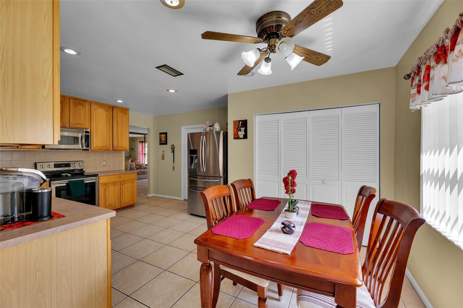 9802 NW 75th Court, Tamarac, FL 33321 photo 28