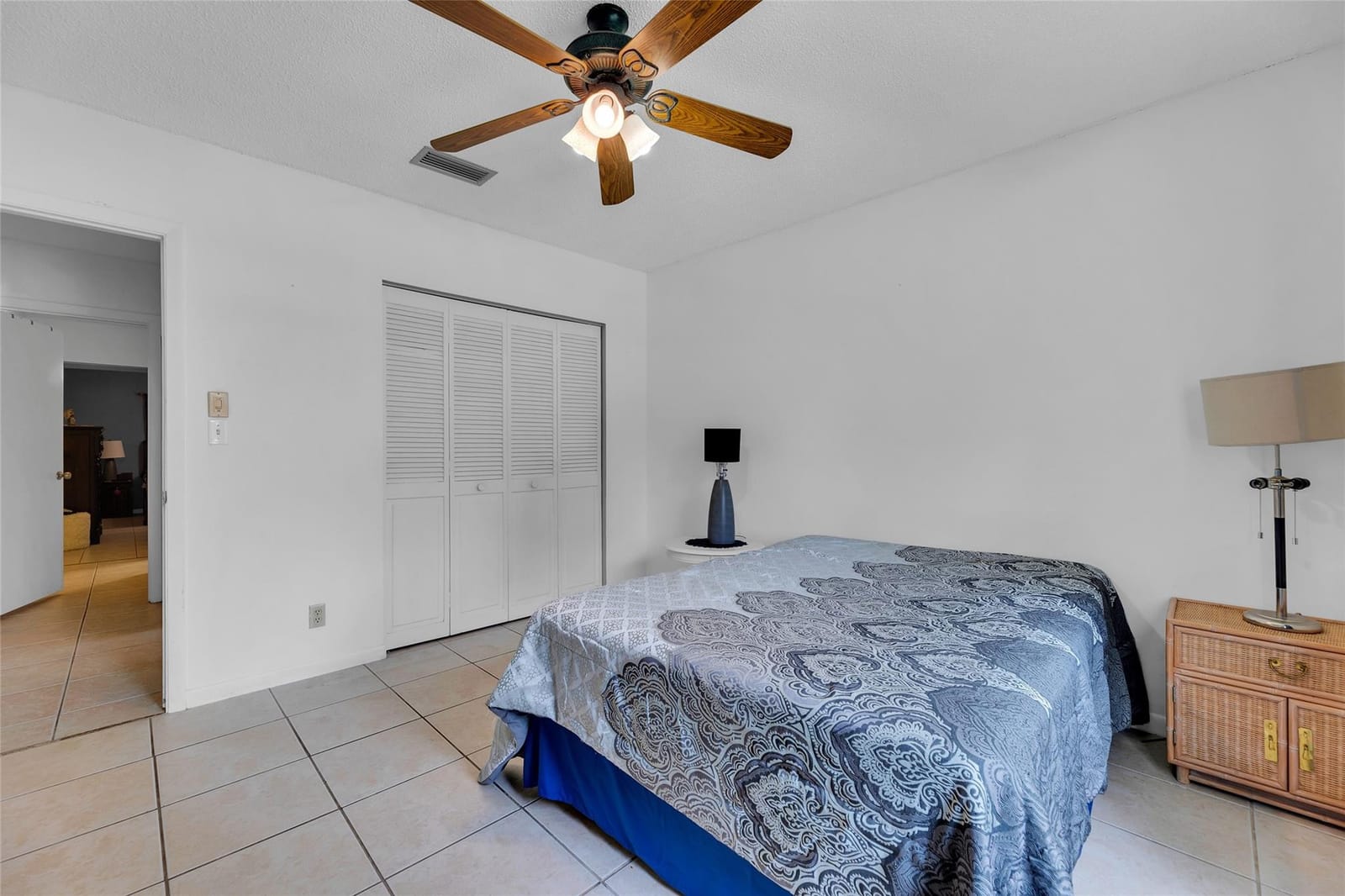 9802 NW 75th Court — photo 7
