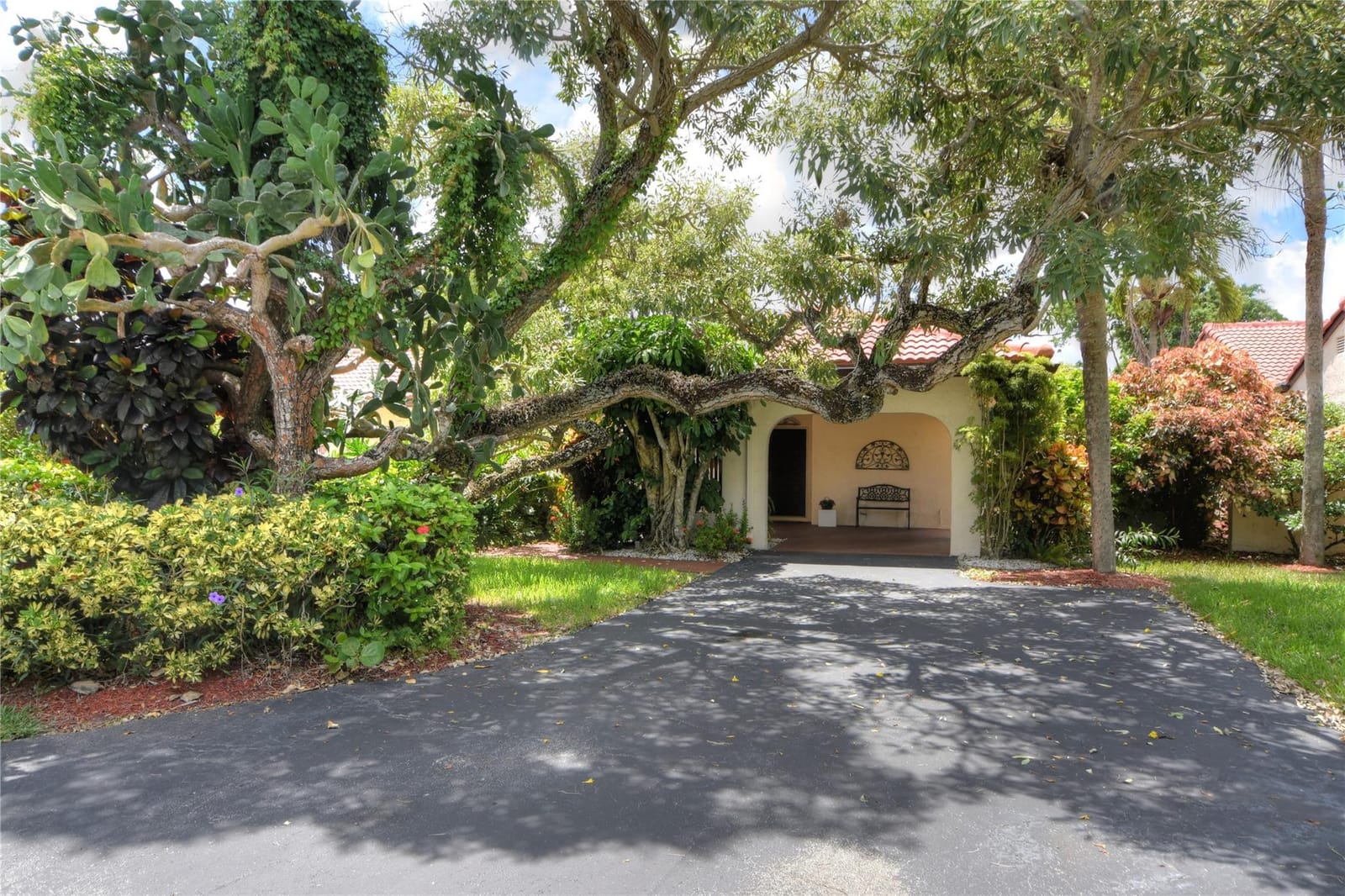8044 Eastlake Drive 9-A, Boca Raton, FL 33433