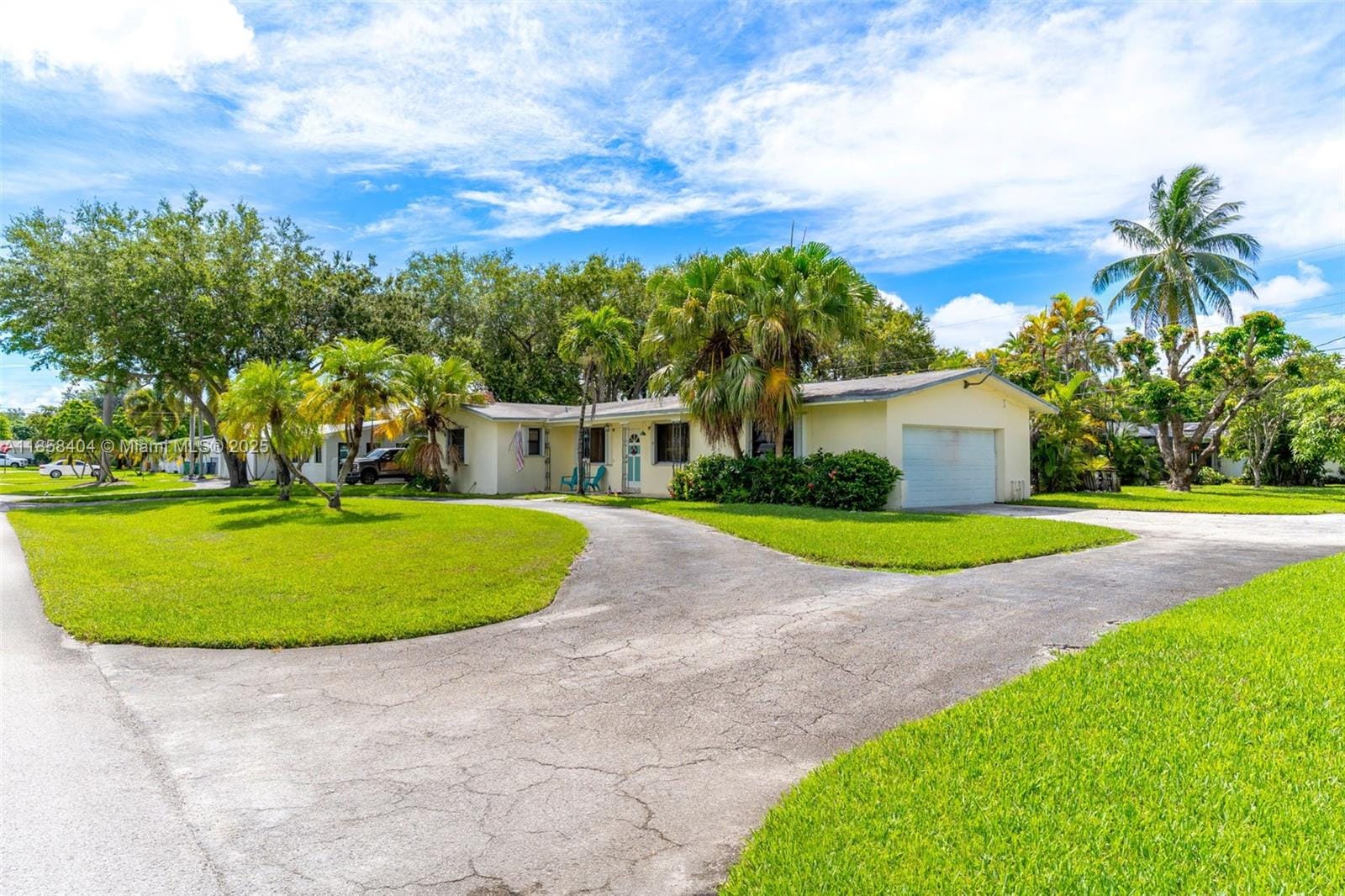 8340 SW 154th Terrace, Palmetto Bay, FL 33157 photo 4