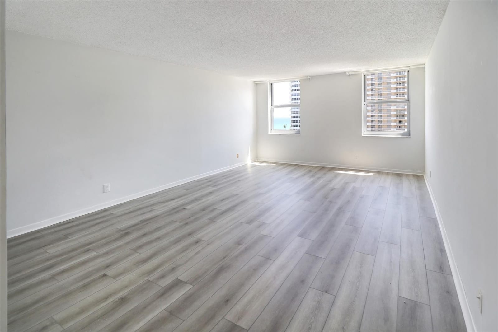 1912 S Ocean Drive 10B, Hallandale Beach, FL 33009 photo 13