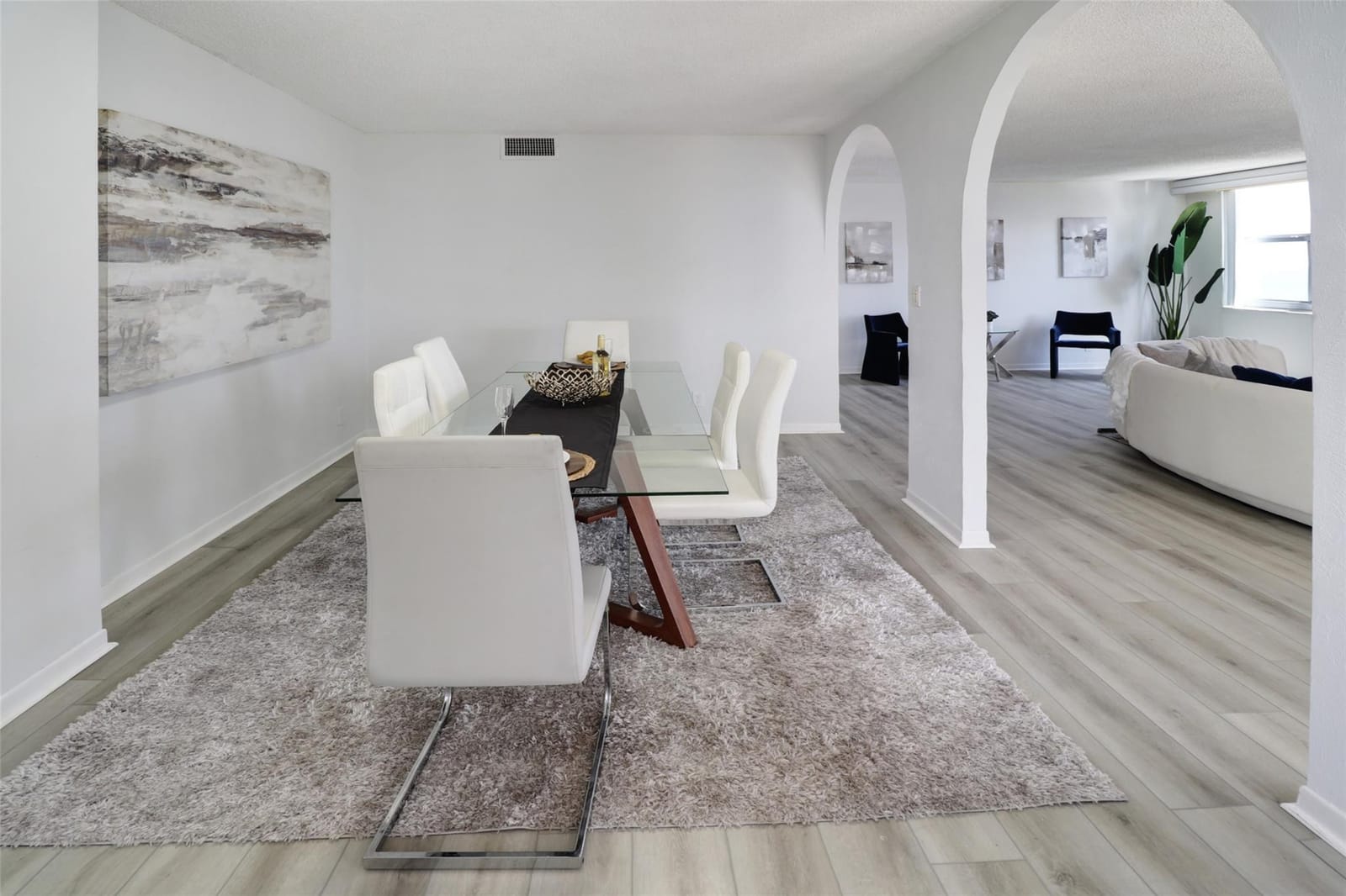 1912 S Ocean Drive 10B — photo 8