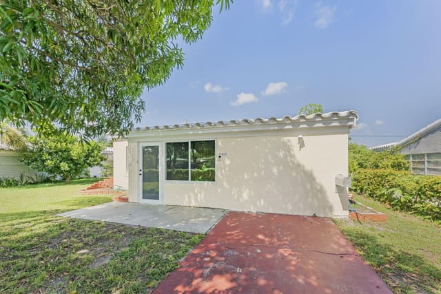 17570 NE 19th Avenue, North Miami Beach, FL 33162