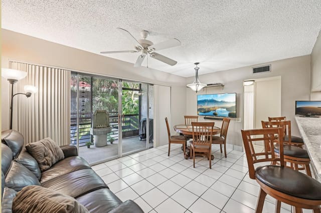 5226 NE 6th Avenue H33, sold in Embarcadero, Oakland Park, FL