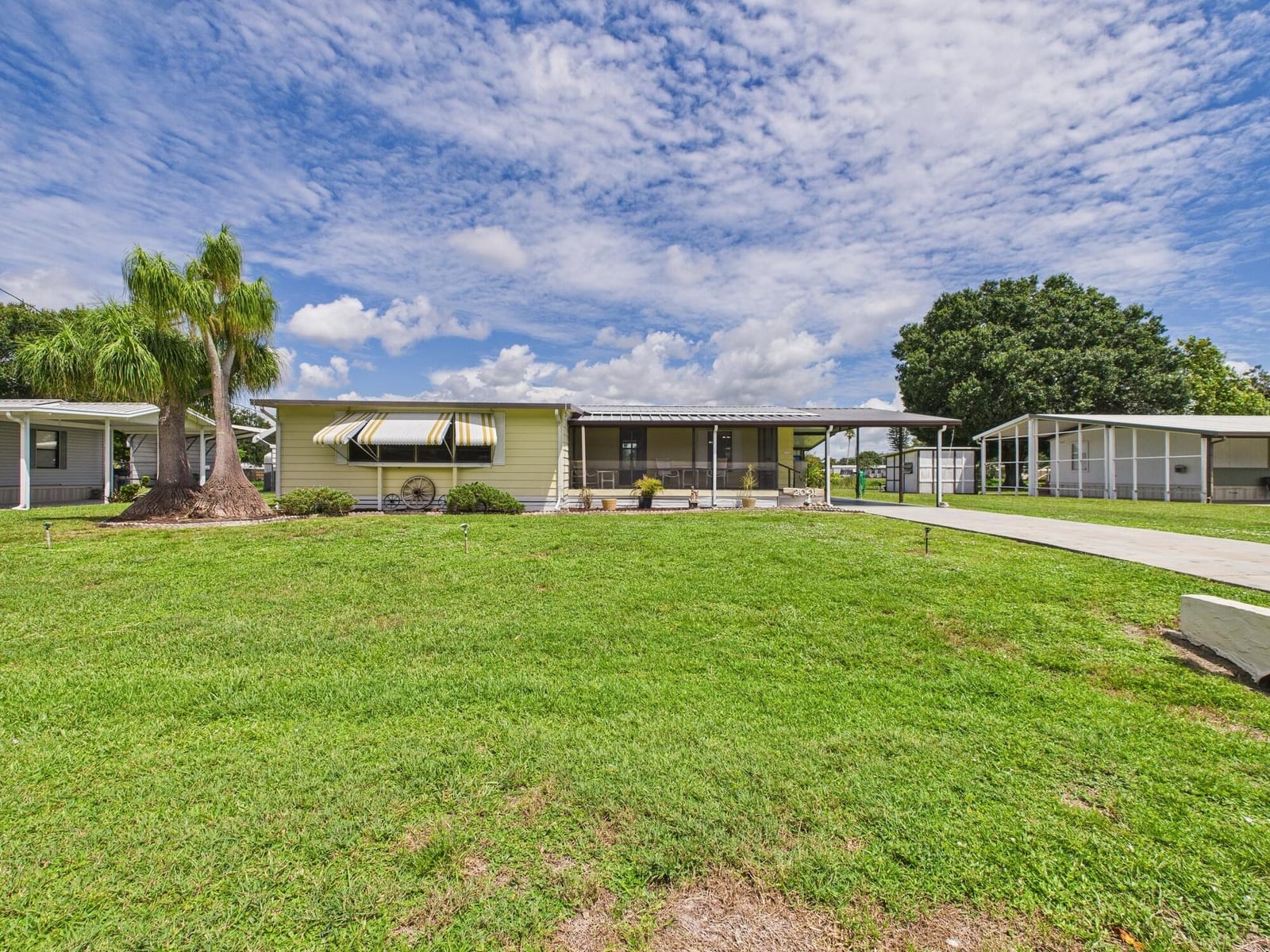 2001 SE 27th Street, Okeechobee, FL 34974