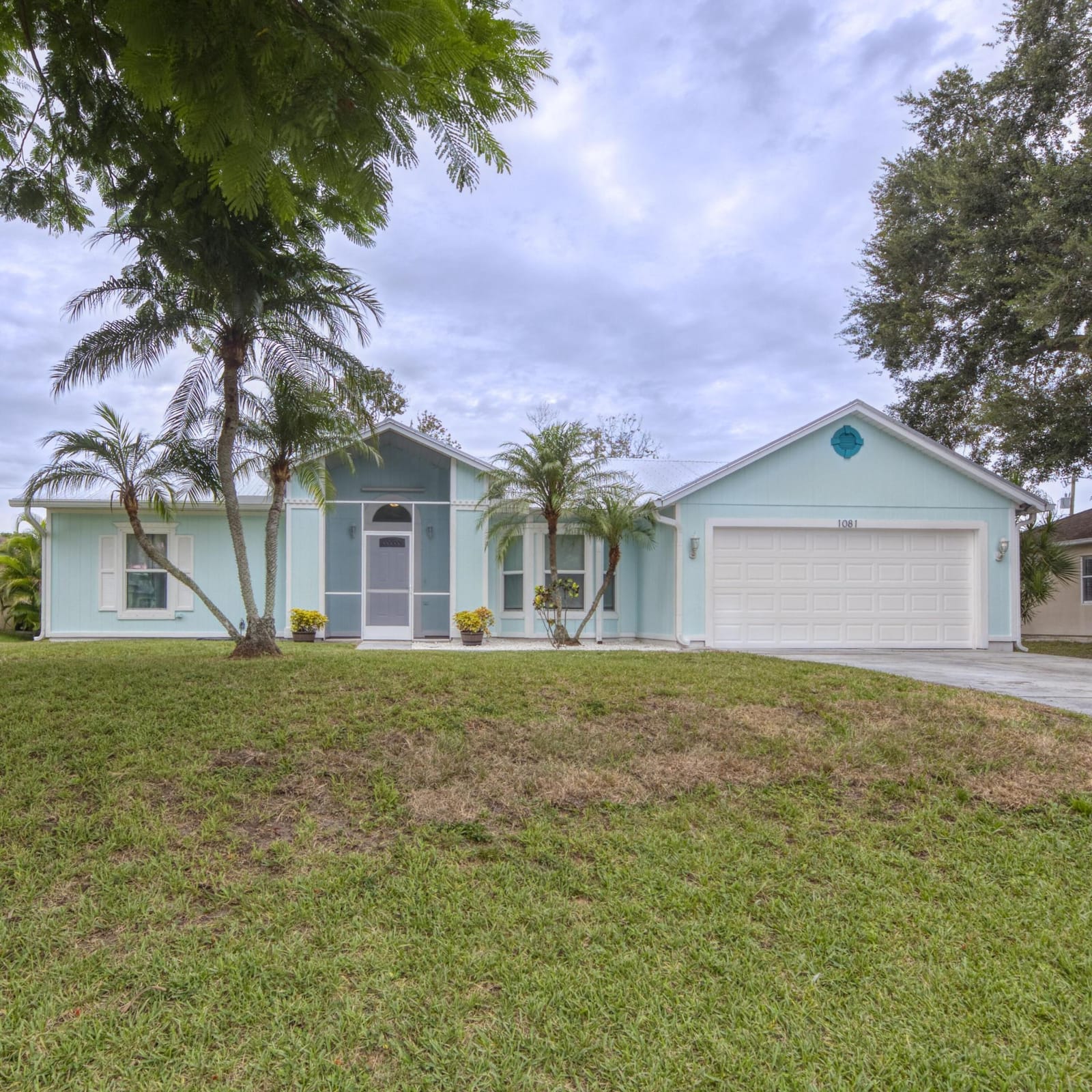 1081 SW Kant Avenue, Port St. Lucie, FL 34953