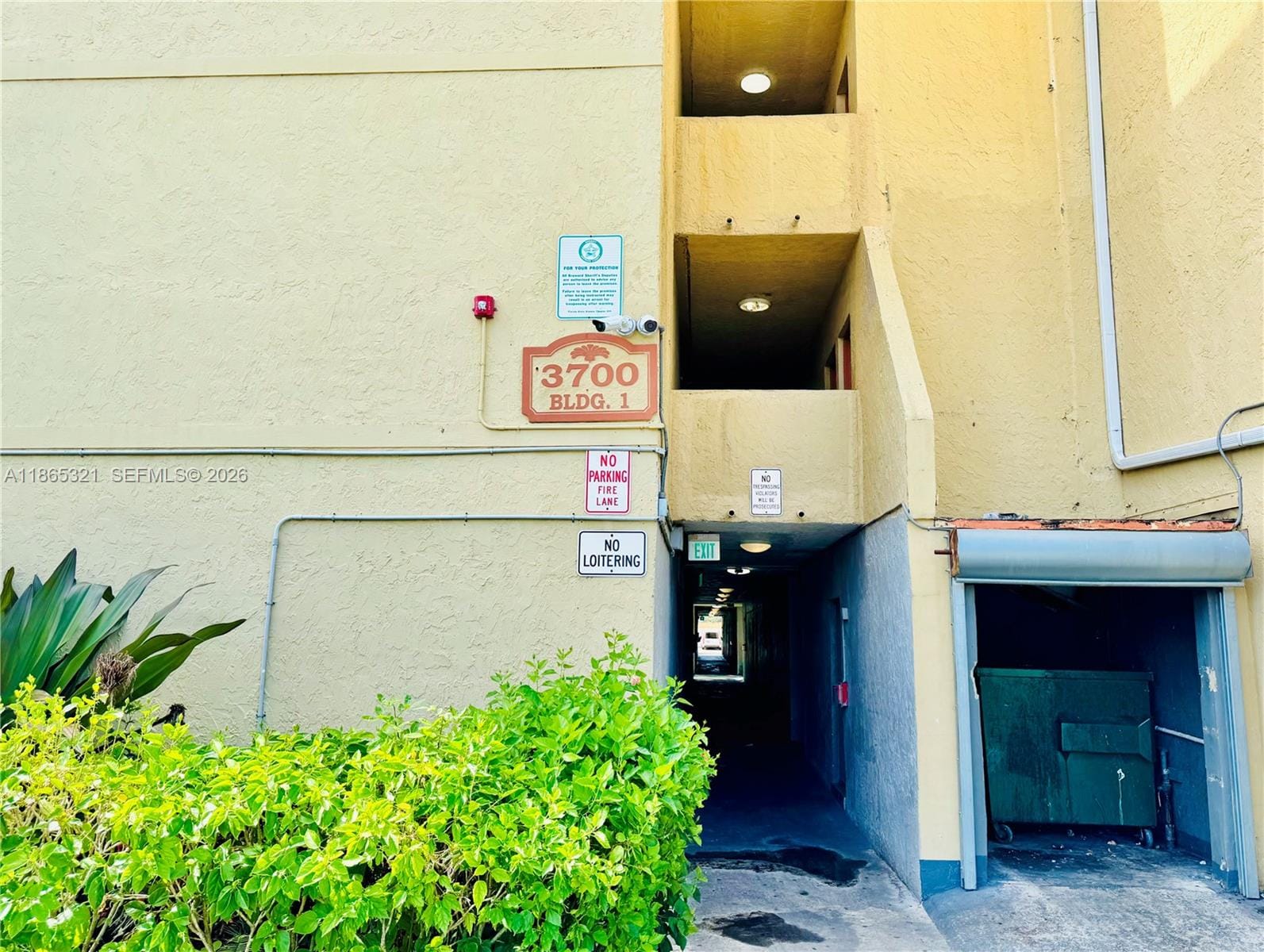 3700 NW 21st Street 109 — photo 5