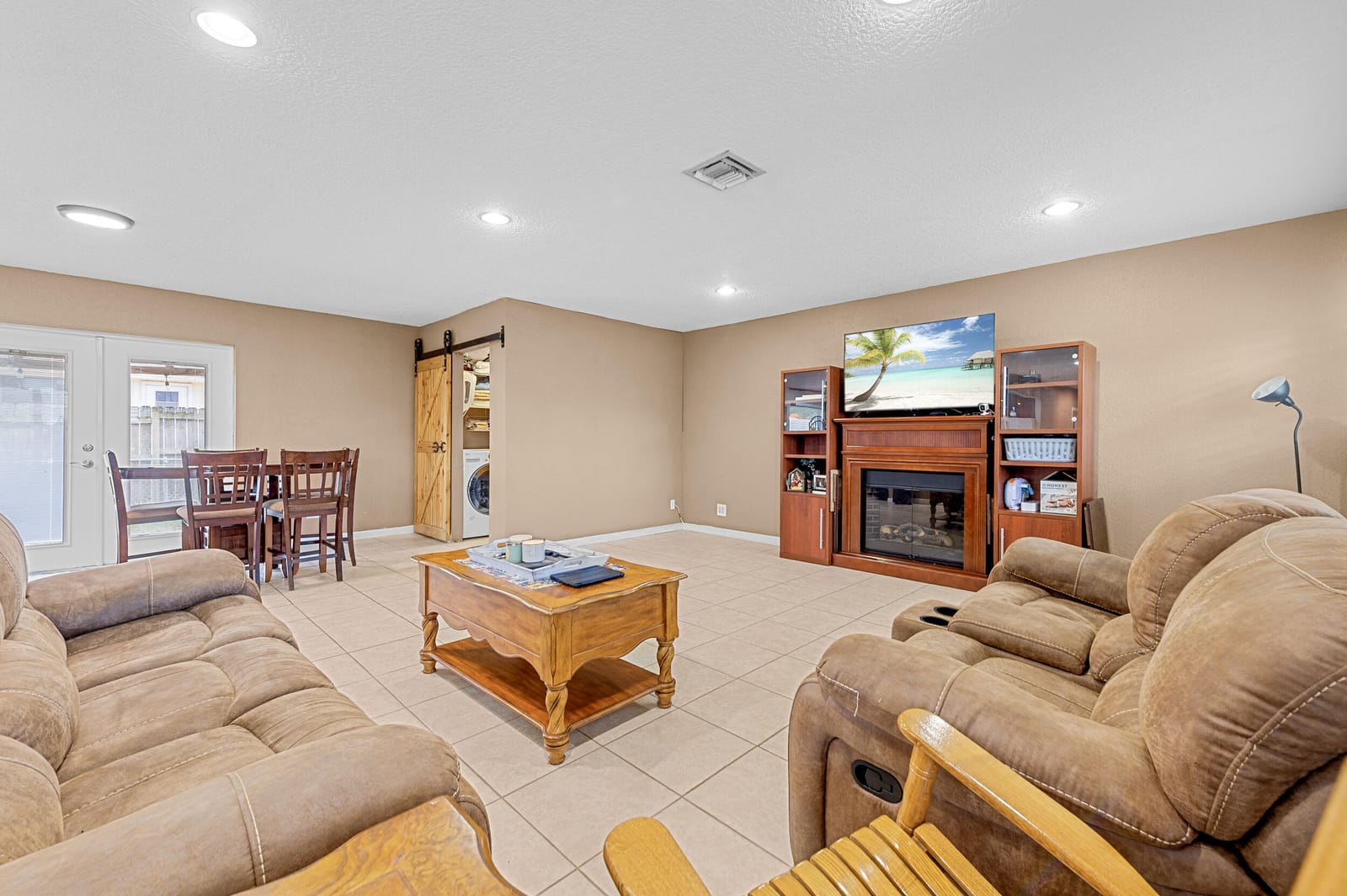 9182 Lantern Drive, Lake Worth, FL 33467 photo 14