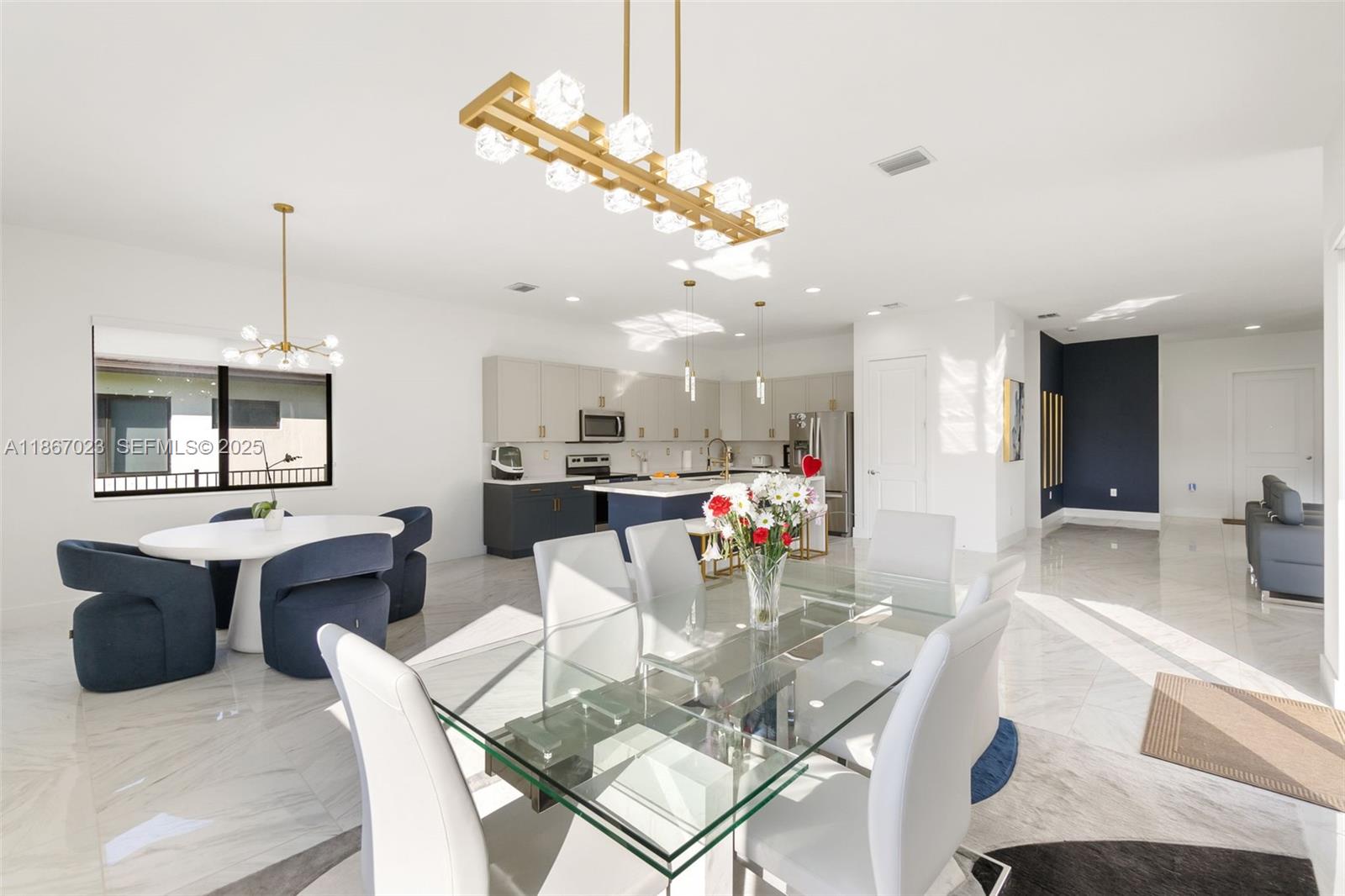 4948 Gambero Way — photo 8