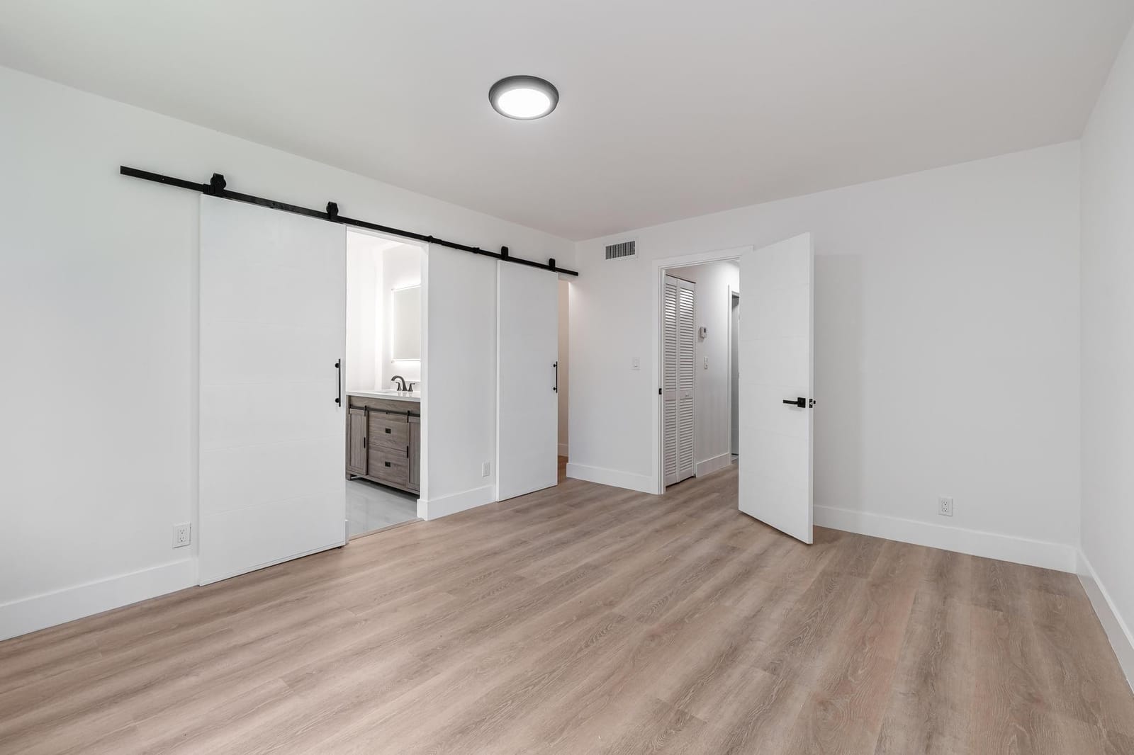 7716 Balboa Street 7716 — photo 7