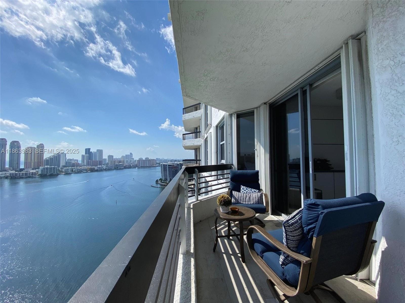 3530 Mystic Pointe Drive 3014 — photo 10