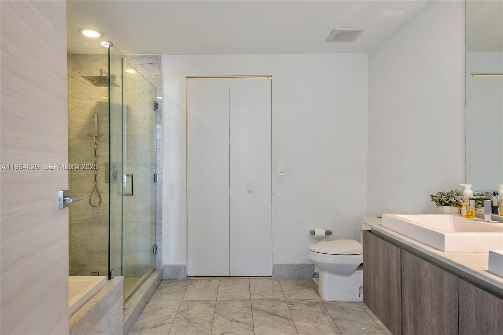 801 S Miami Avenue 1708, Miami, FL 33130 photo 17