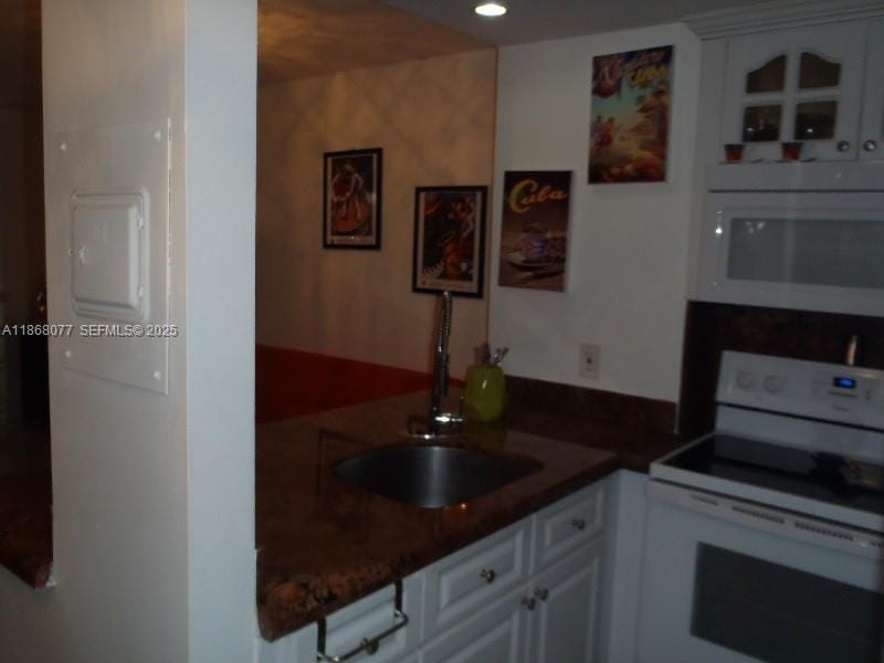 2899 Collins Avenue 1516, Miami Beach, FL 33140 photo 18
