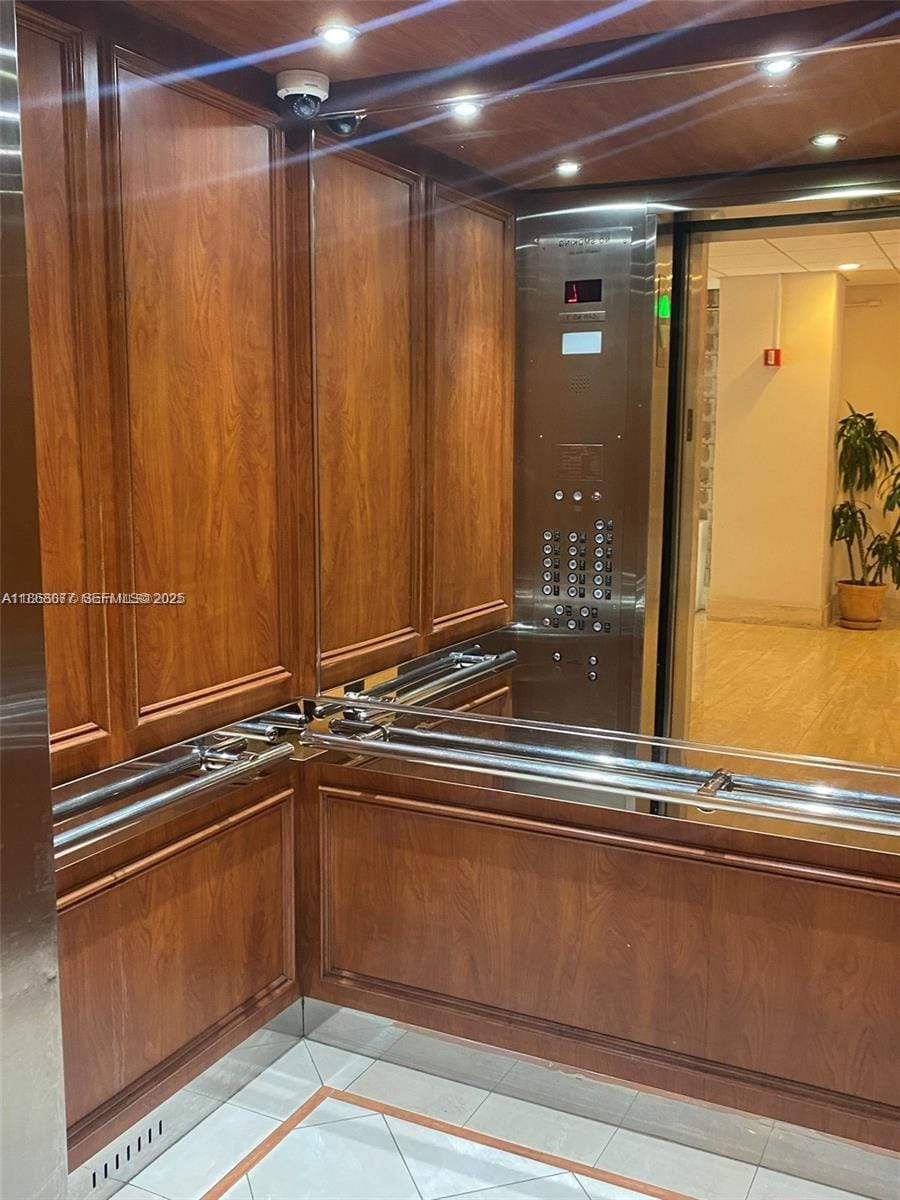 2899 Collins Avenue 1516, Miami Beach, FL 33140 photo 28