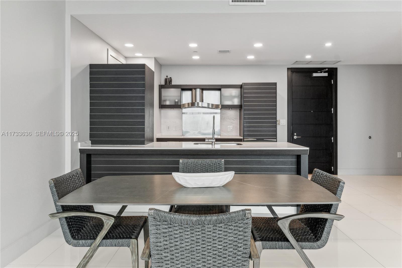 200 Biscayne Boulevard Way 4912 — photo 12