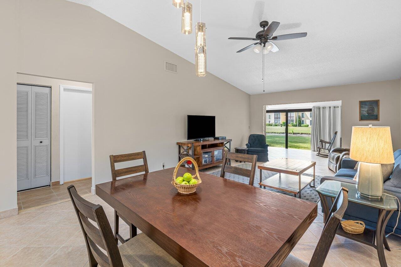 816 Sky Pine Way G, Greenacres, FL 33415 photo 14