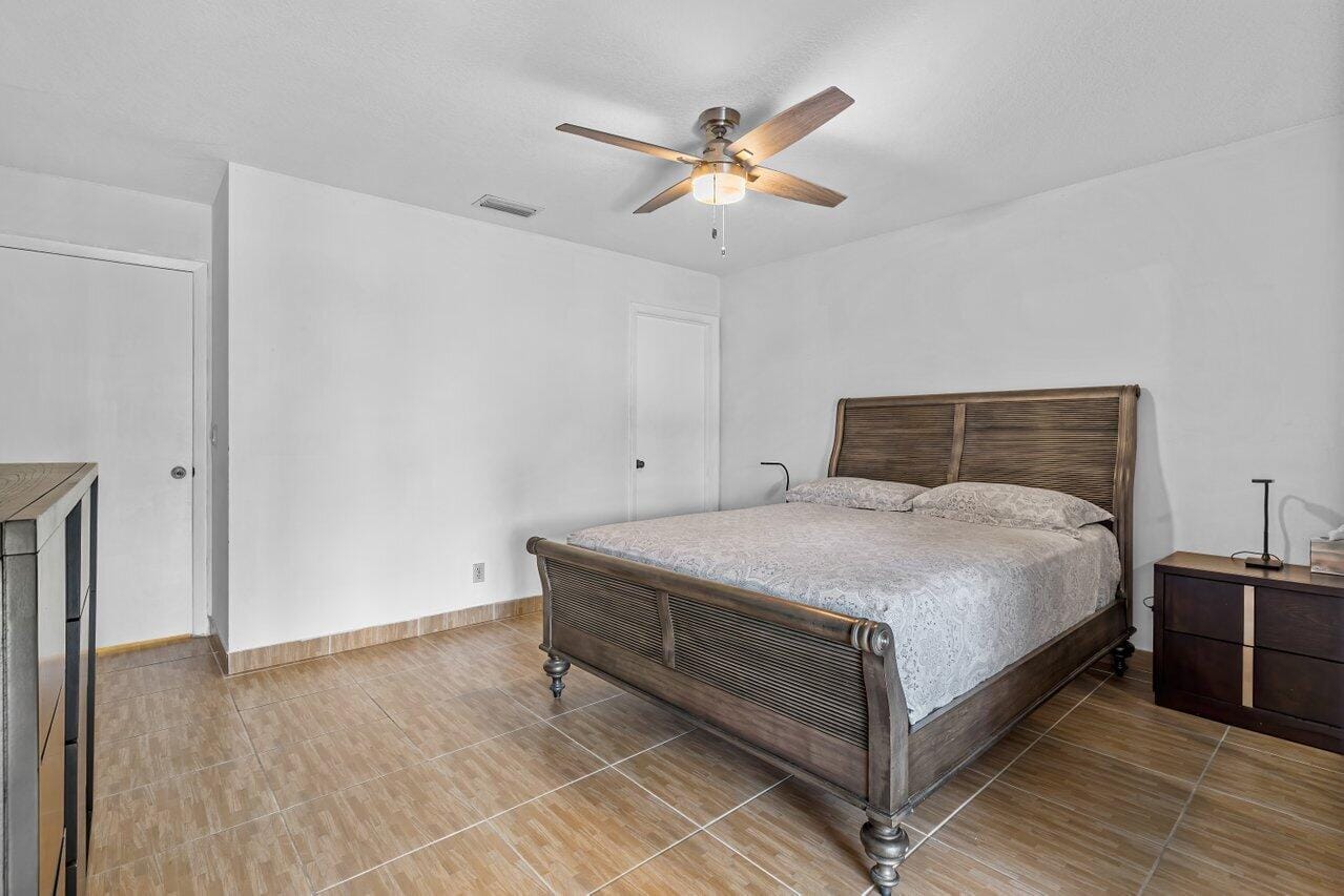 816 Sky Pine Way G, Greenacres, FL 33415 photo 19