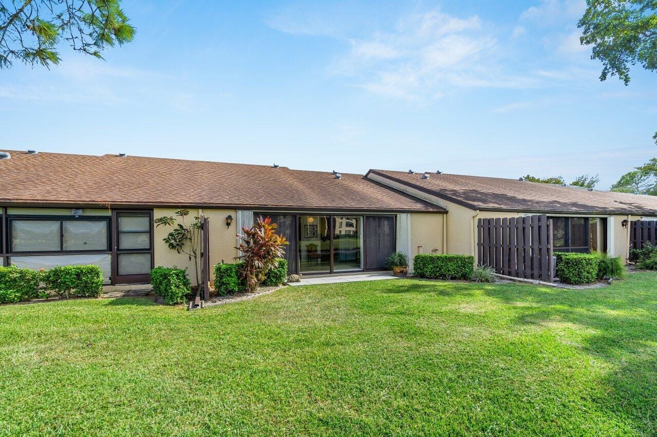 816 Sky Pine Way G, Greenacres, FL 33415 photo 25