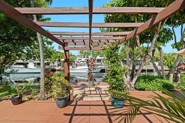 2443 Sugarloaf Lane, Fort Lauderdale, FL 33312