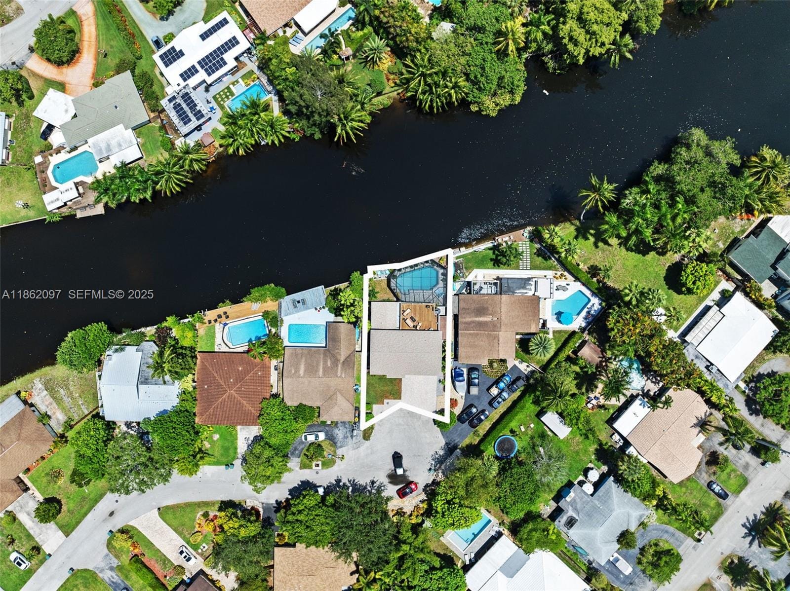 735 NW 35th Street, Oakland Park, FL 33309