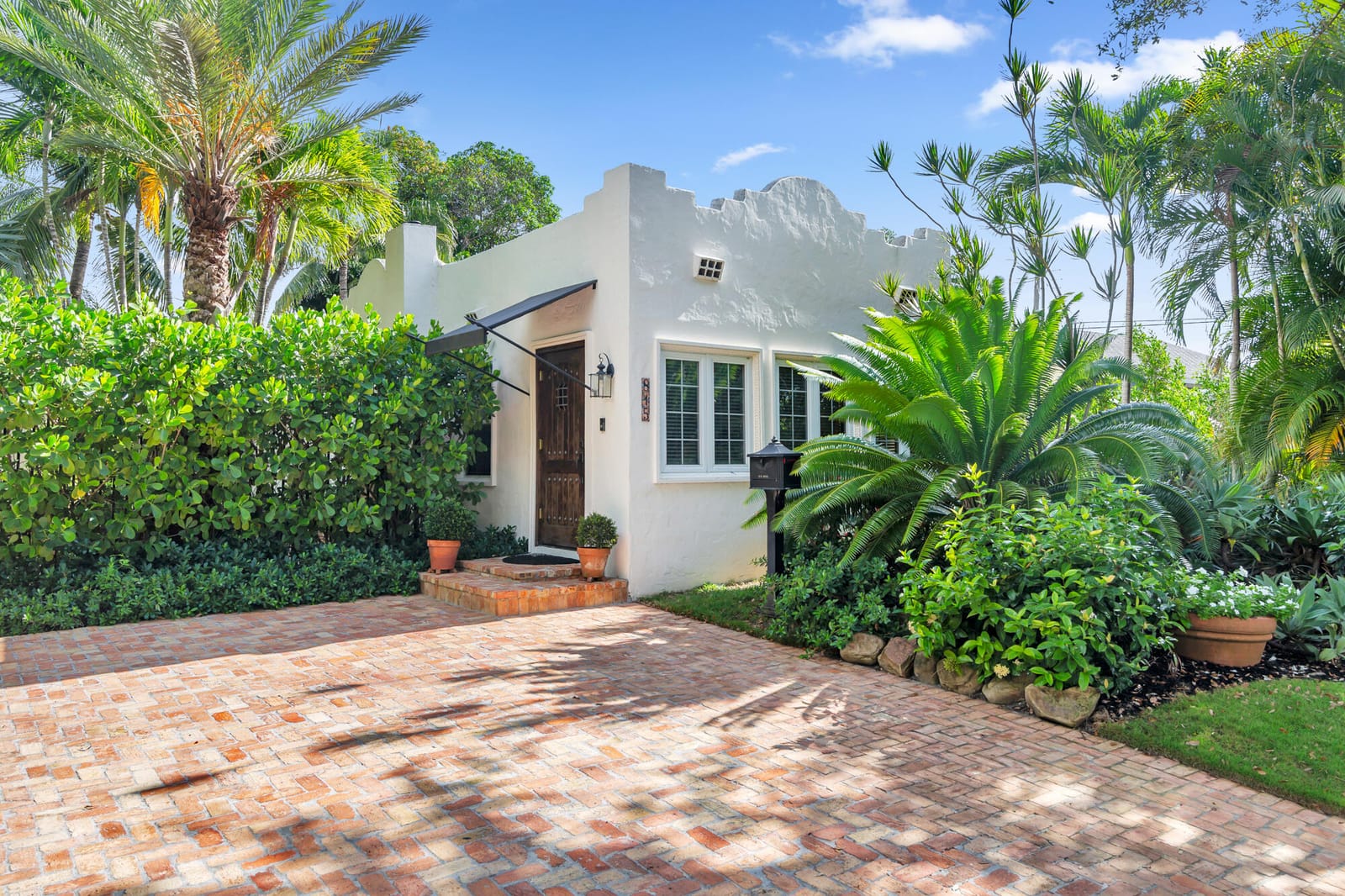 815 Nathan Hale Road, West Palm Beach, FL 33405
