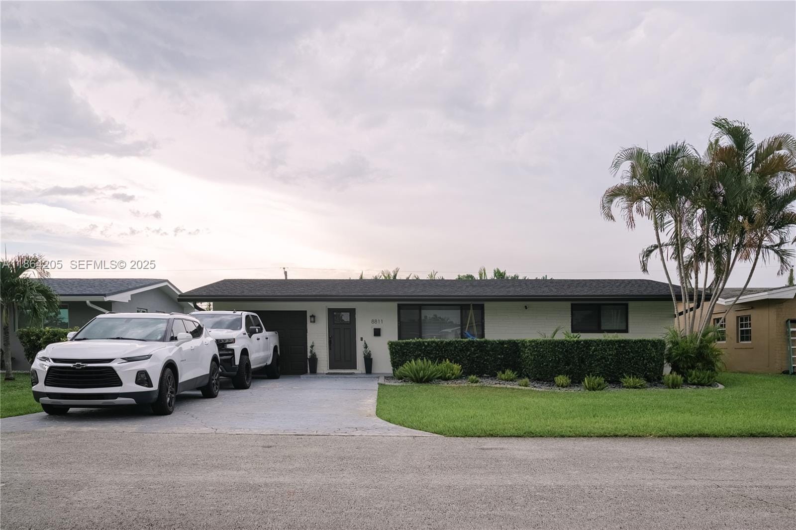 8811 NW 15th Street, Pembroke Pines, FL 33024