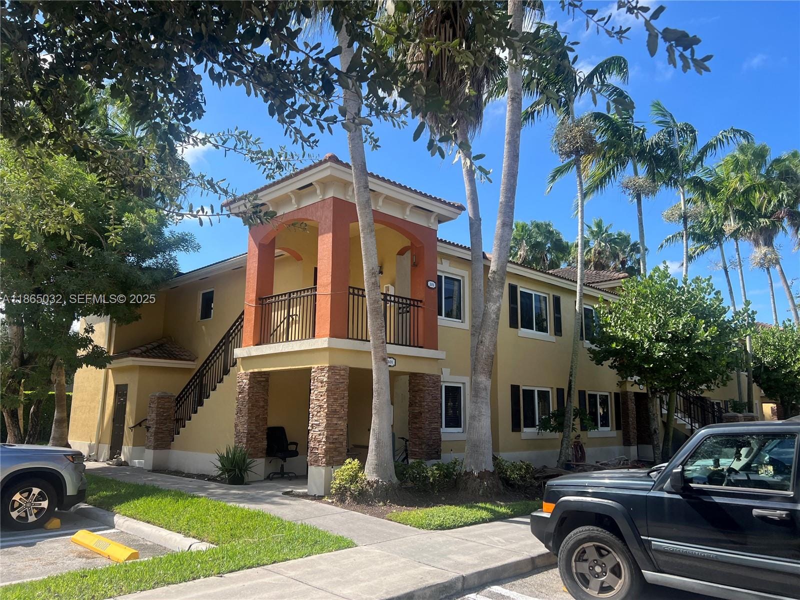 3390 NE 9th Street 201 — photo 10