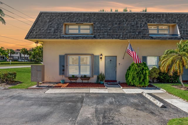 1745 NW 4th Avenue 1, sold in Versailles Villas, Boca Raton, FL